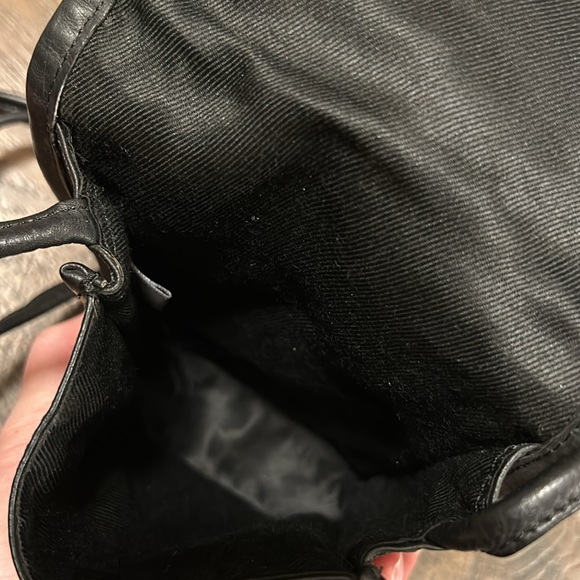 Wilson’s Leather Vintage Small Flap Crossbody and leather wallet - Picture 5 of 10